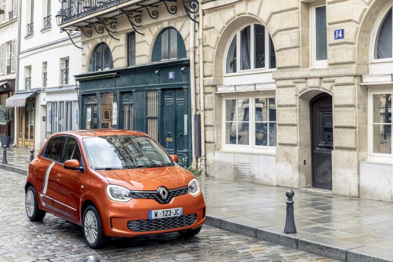 Renault propose une Twingo E Tech en leasing social à 40 euros mois