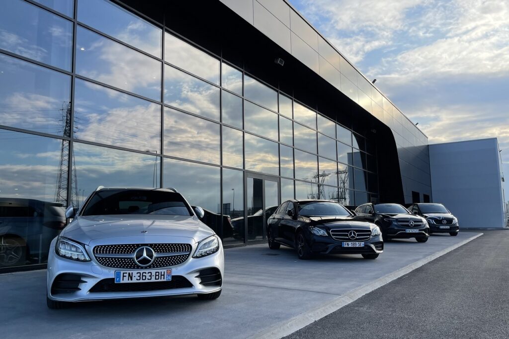 Les 10 distributeurs Mercedes français les plus importants totalisent 97 points de vente.