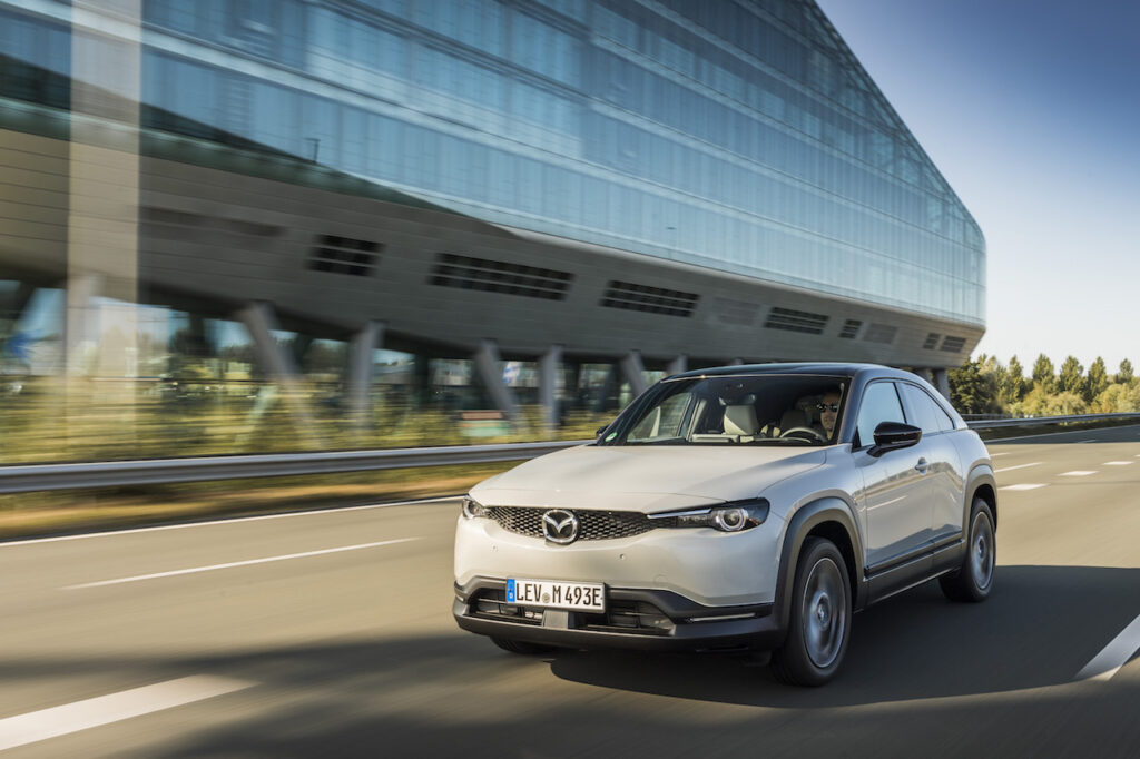 Outre le lancement des CX-60 et CX-80, Mazda proposera une version avec prolongateur d'autonomie du SUV électrique MX-30.