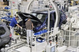Le groupe Volkswagen pourrait supprimer 30 000 emplois