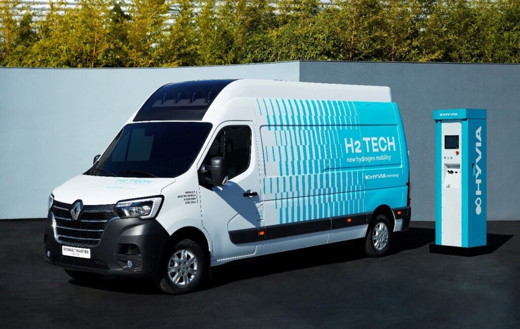 Hyvia débutera la commercialisation du Master Van H2-Tech en 2022.