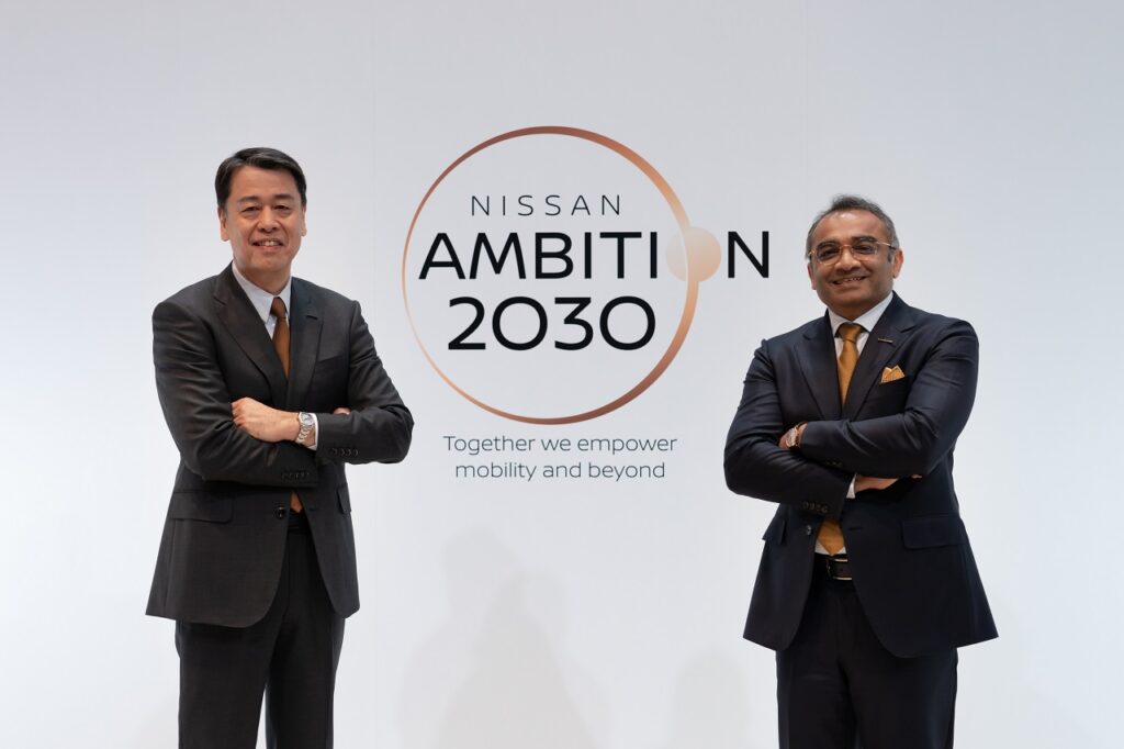 Makoto Uchida, PDG de Nissan, et Ashwani Gupta, directeur des opérations, ont dévoilé les ambitions de la marque d'ici 2030.
