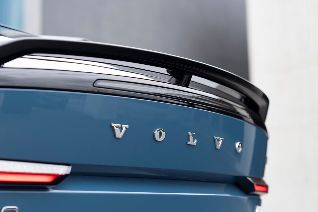 Durant le troisième trimestre 2021, la production de Volvo a baissé de 50 000 unités. 