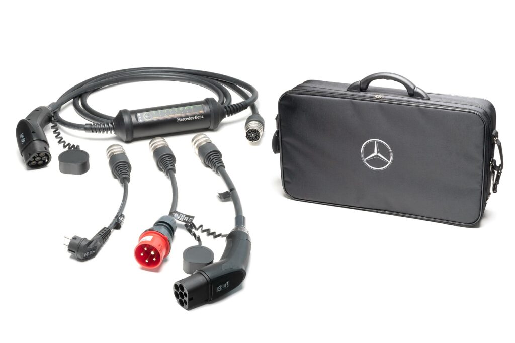 Le kit Juice Booster 2 est le seul équipement mobile vendu dans le catalogue Mercedes. 