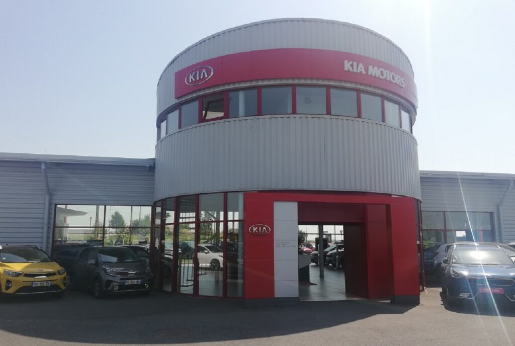 La concession Kia de Yes My Car à Reims (51).
