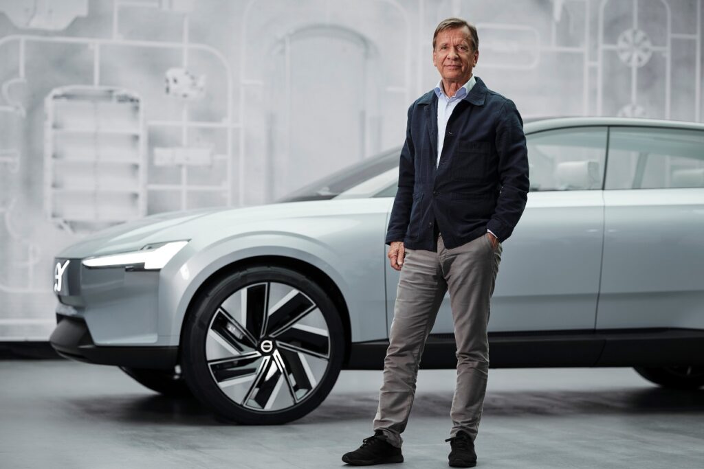 Hakan Samuelsson, PDG de Volvo, sera remplacé par Jim Rowan le 21 mars 2022. 