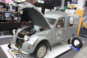 Les kits de conversion pour Citroën Méhari et 2CV sont disponibles