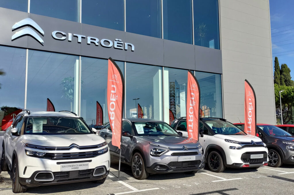 Citroën a totalisé 624 750 remises à la route au cours des 12 derniers mois (-8,2 %).