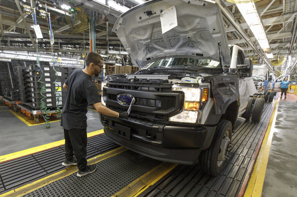 Ford va créer 6 200 emplois dans certaines usines comme ici dans l'Ohio. 
