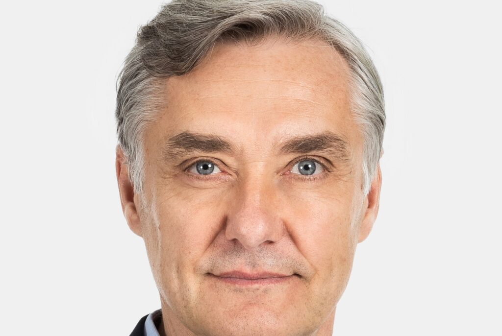 François-Xavier Castille est nommé directeur général délégué et directeur général Europe d'Arval.