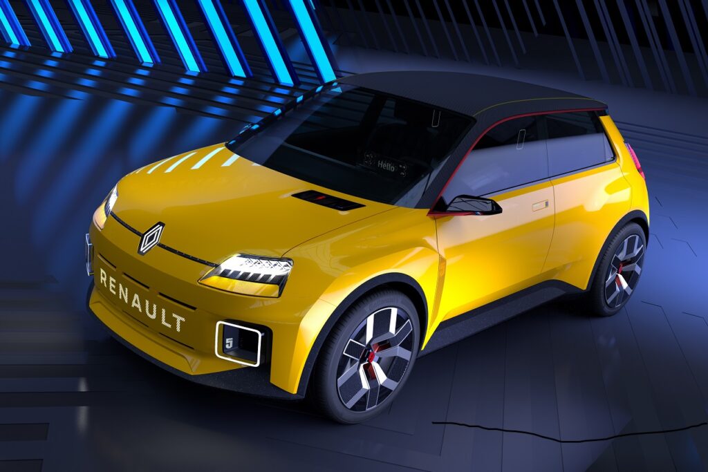 Malgré l'arrivée de la R5 électrique en 2024, Renault devrait lancer une Clio 6 en 2026.