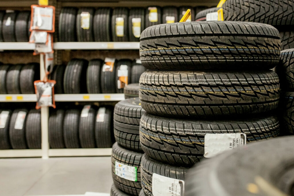 Selon le dernier relevé de l'ETRMA, 56,043 millions de pneumatiques TC4 ont été écoulés en Europe sur le marché du remplacement au cours du deuxième trimestre 2022 (+6 %). ©AdobeStock