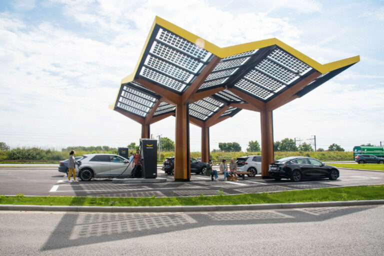station de recharge fastned