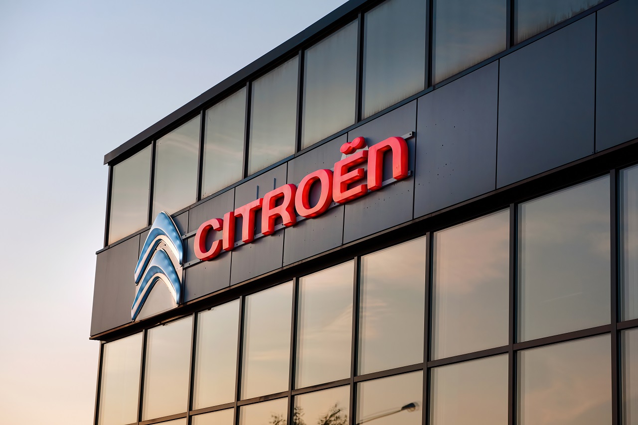 Le groupe Legrand intègre le réseau Citroën