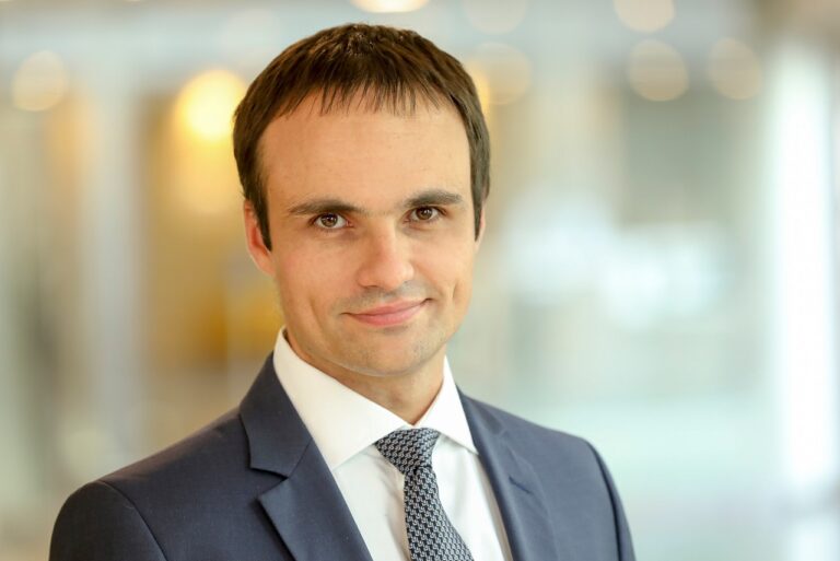Alexandre Moulin nommé directeur marketing de Renault France