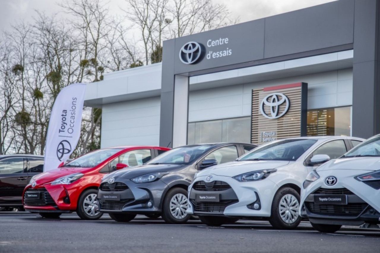 Toyota retient Tchek pour son parcours de reprise en ligne