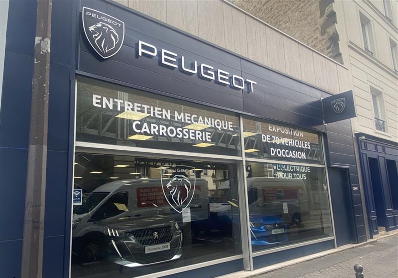 Peugeot boulevard de Grenelle à Paris