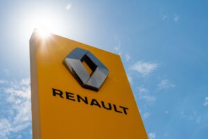 Renault vend 100 millions d’actions Nissan