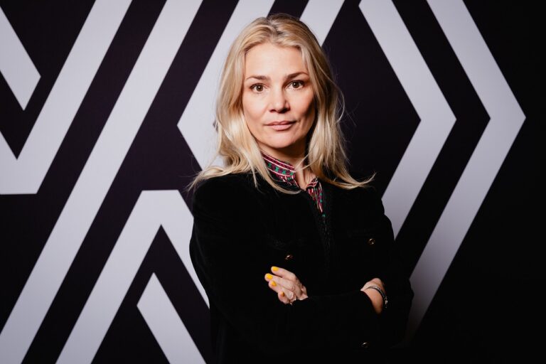 Camille Cros devient directrice de la communication de la marque Renault