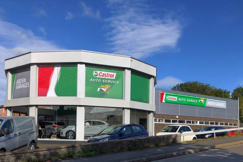 Castrol et Certas à Equip Auto On Tour
