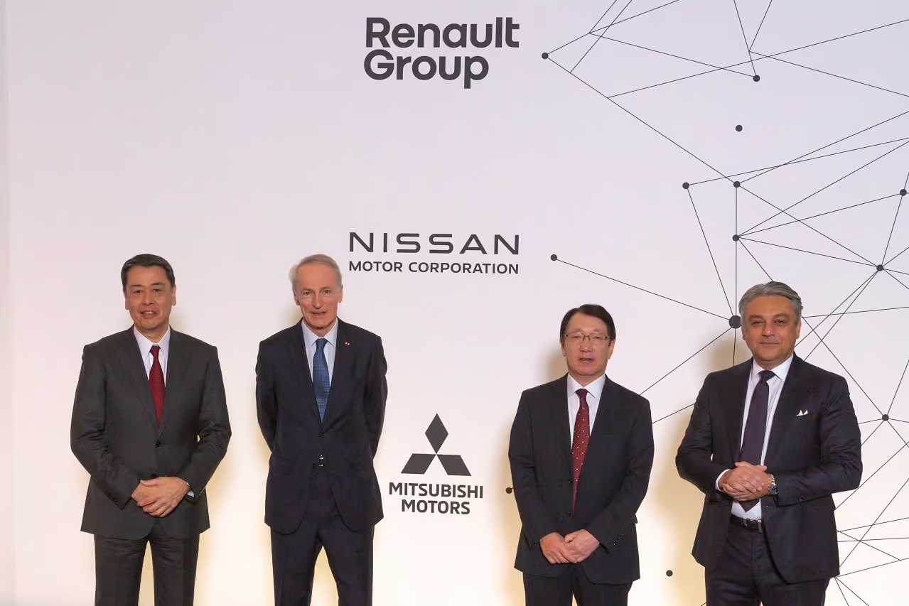 Renault a de nouveau cédé 5 % du capital de Nissan