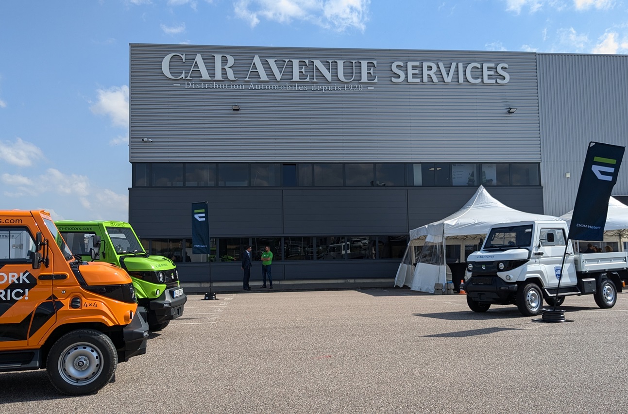 Car Avenue Evum Motors