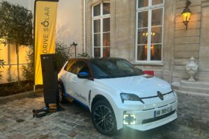 Renault et Mobilize vont déployer le premier service d’autopartage V2G d'Europe