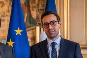 Stéphane Séjourné veut créer un leasing social européen pour relancer la filière automobile