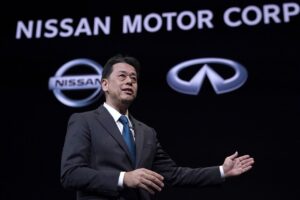 Honda et Renault poussent le patron de Nissan vers la sortie