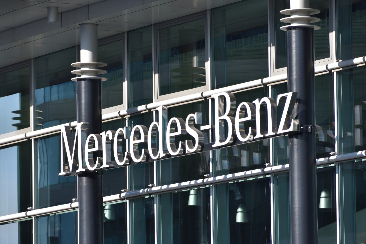 mercedes-benz