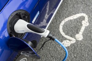 Les véhicules électriques trouvent leur voie au niveau mondial