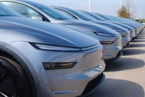 Marché automobile européen : l'électrique s'envole, Tesla coule