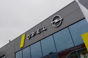 Opel, l'éclair qui ne fait plus d'étincelles