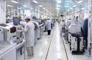 Transition vers l'électrique : les équipementiers paient le prix fort