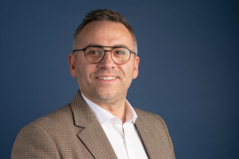Car Avenue recrute Olivier Vicaire comme homme fort du VO