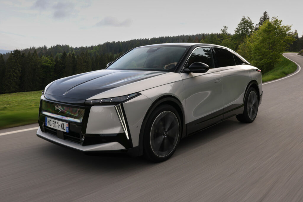 Essai DS N° 8 : 750 km d’autonomie pour relancer le premium à la française