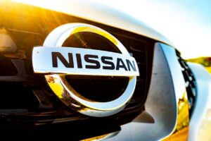 Nissan compte réduire sa participation dans Renault  
