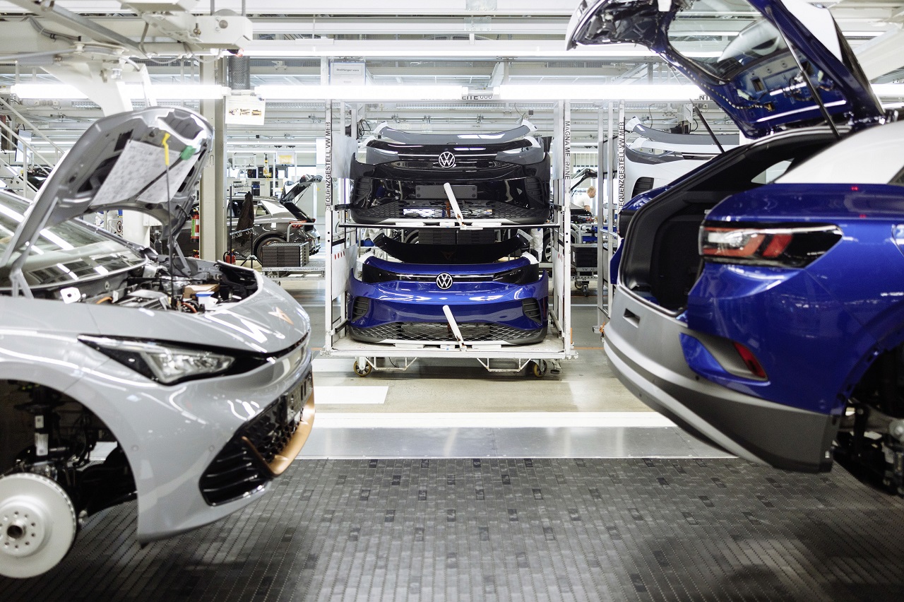 Véhicules électriques production