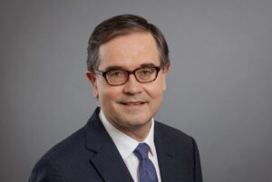 François Provost, favori inattendu pour prendre la tête de Renault
