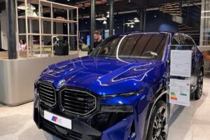 BMW adoptera bien le modèle d’agence en Europe dès 2027