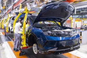 Stellantis est-il en surcapacité de production en Europe ?