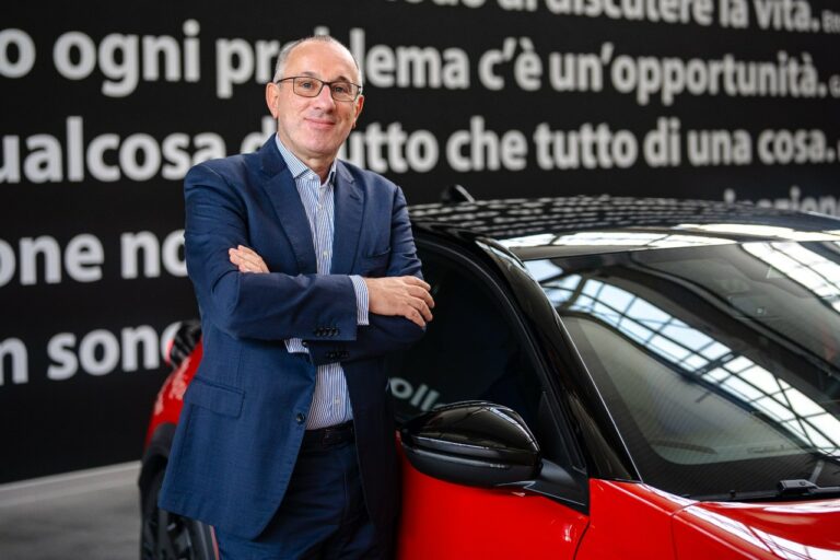 Stefano Solfaroli Camillocci nommé directeur marketing et communication de Lancia