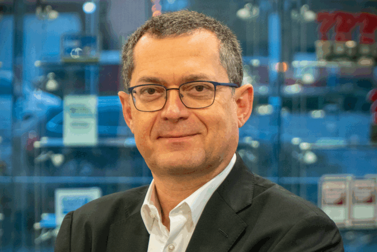 Dorothée Bonassies quitte Volkswagen, Sylvain Charbonnier lui succède
