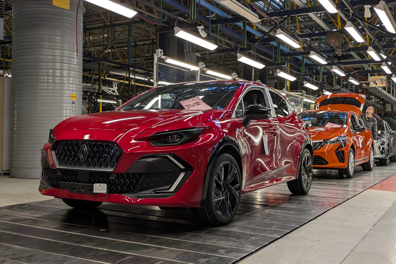 À Bursa, la Clio 6 est plus qu’un nouveau modèle : elle symbolise la montée en puissance industrielle de la Turquie et la place stratégique qu’occupe désormais le pays dans l’organisation mondiale de Renault. ©JA