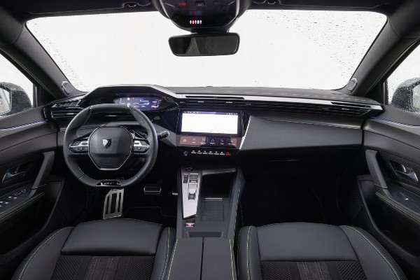 interieur peugeot 308