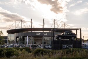 BYD veut doubler son réseau en France