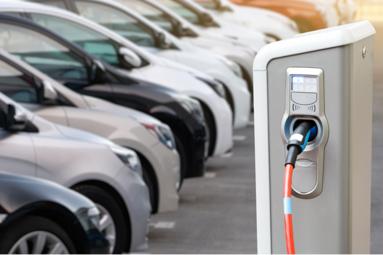 Verdissement des flottes : Bruxelles fixe de nouveaux objectifs pour les grandes entreprises