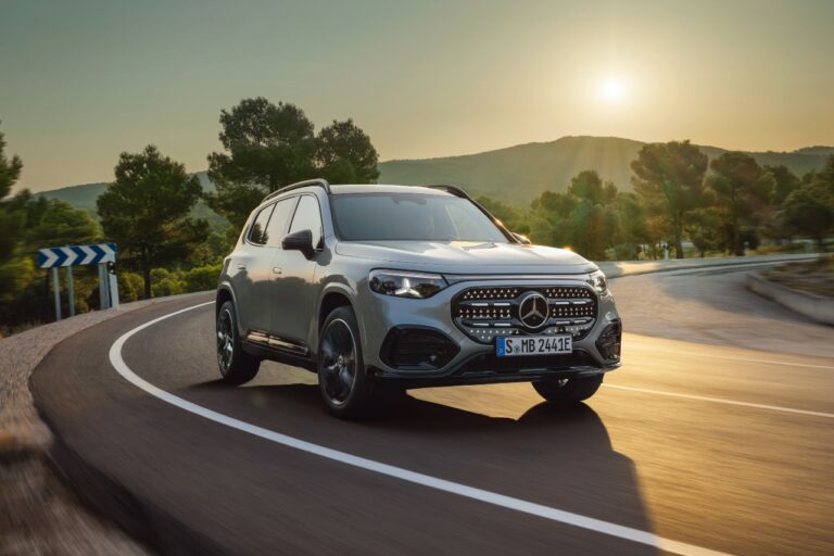 Hybride et électrique, le Mercedes-Benz GLB s