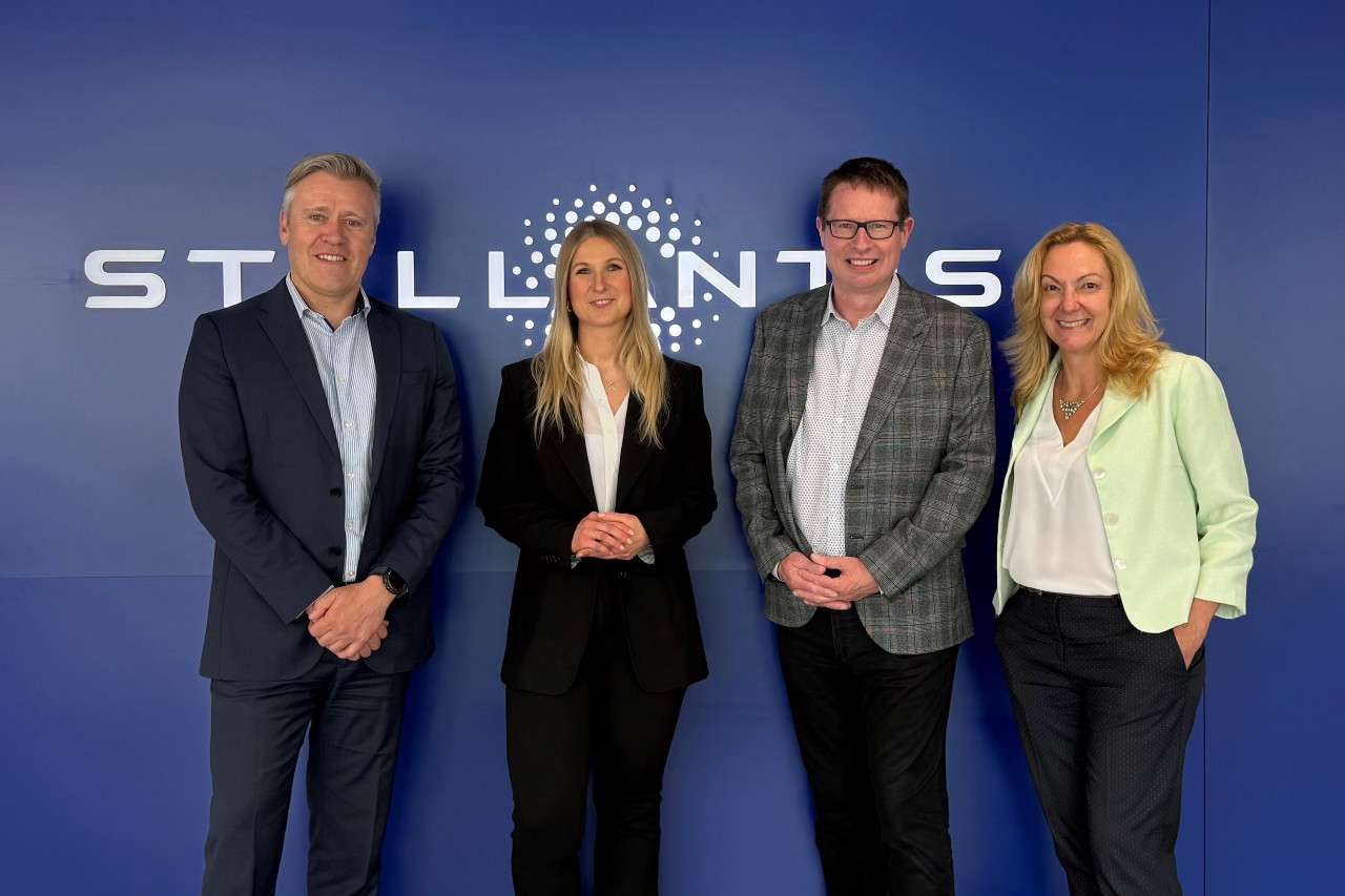 stellantis cox automotive spoticar trade