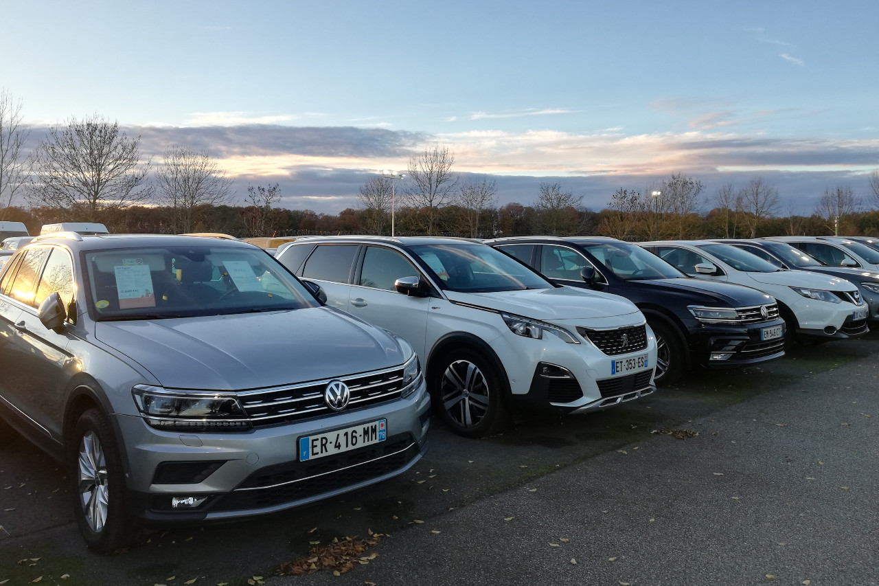 stocks voitures d'occasion Autobiz